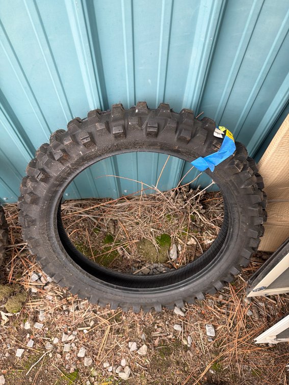 Shinko 110/90-19 Knobby Motorcycle Tire