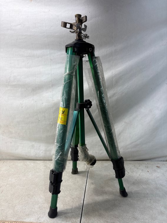 Adjustable Tripod Impact Sprinkler