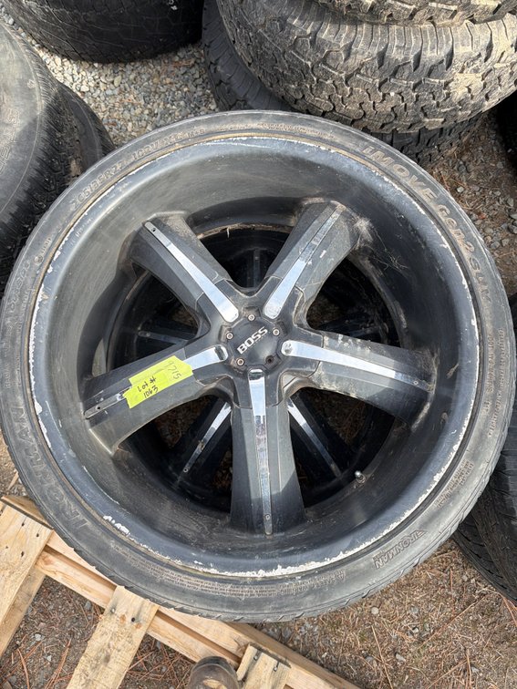 Boss Wheel with Ironman 265/35R22 Tire