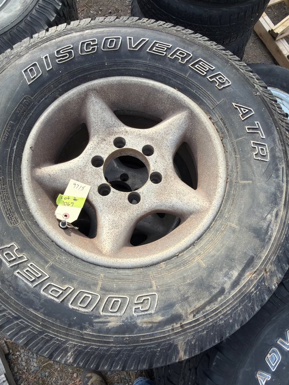 Cooper Discoverer ATR LT285/75R16 Tire