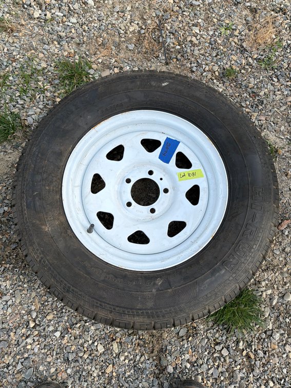 Hi-Run ST205/75R15 Radial Trailer Tire on Steel Wheel