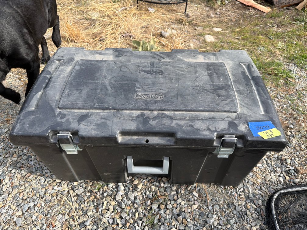 Sterilite Plastic Rolling Storage Footlocker Trunk