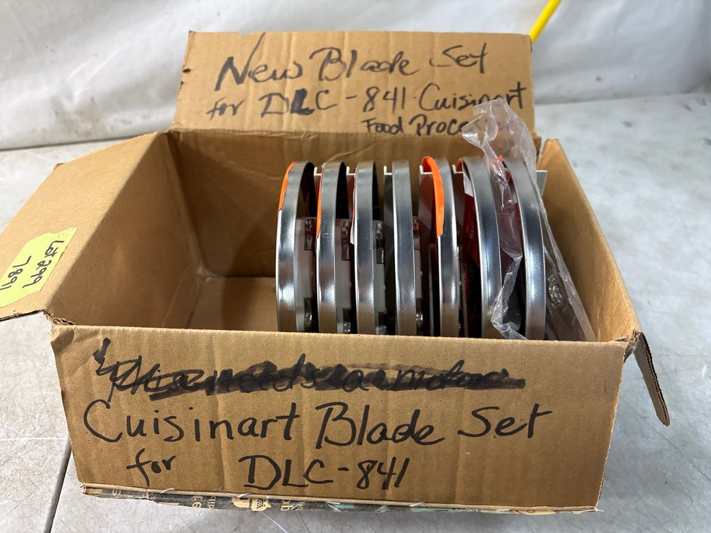 Cuisinart Food Processor Disc Set and Holder