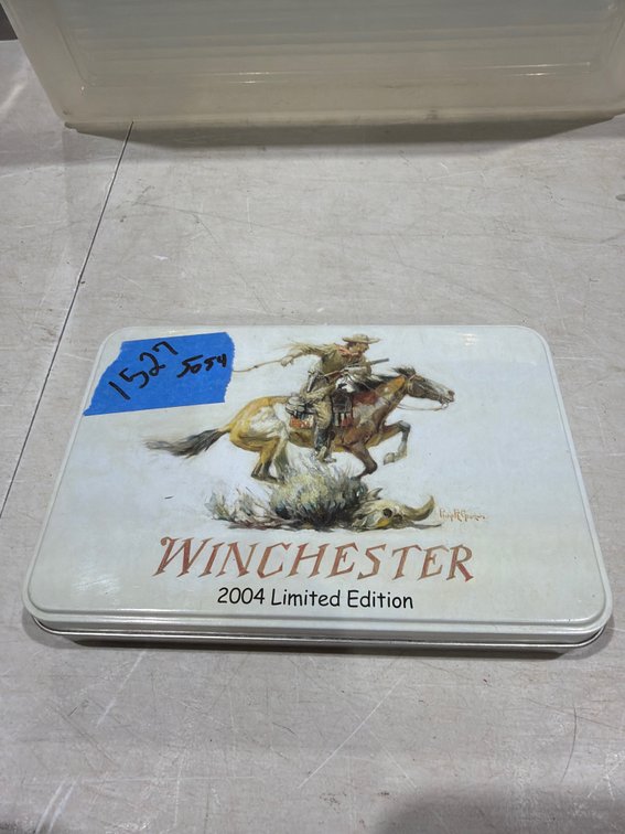 Winchester 2004 Limited Edition Collector Knife Set in Tin