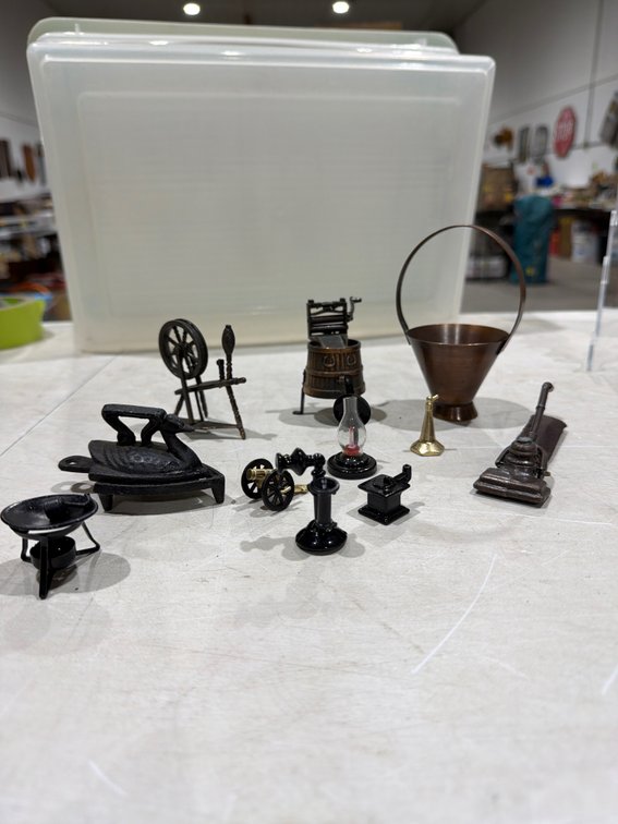 Cast Metal Miniature Novelty Collection