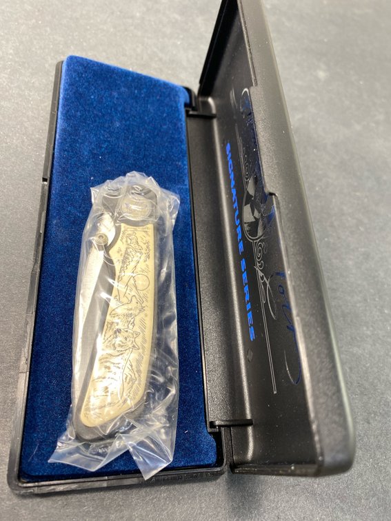 Colt Signature Series Folding Pocket Knife