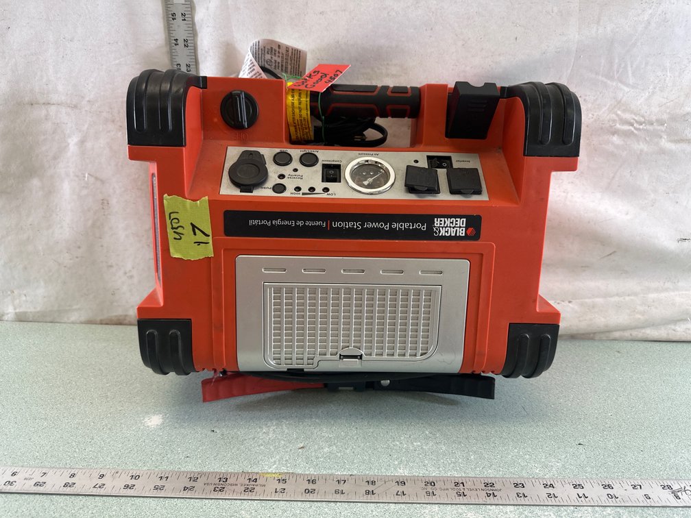 Black & Decker Portable Power Station