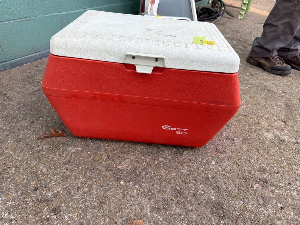 Gott 50 Plastic Cooler