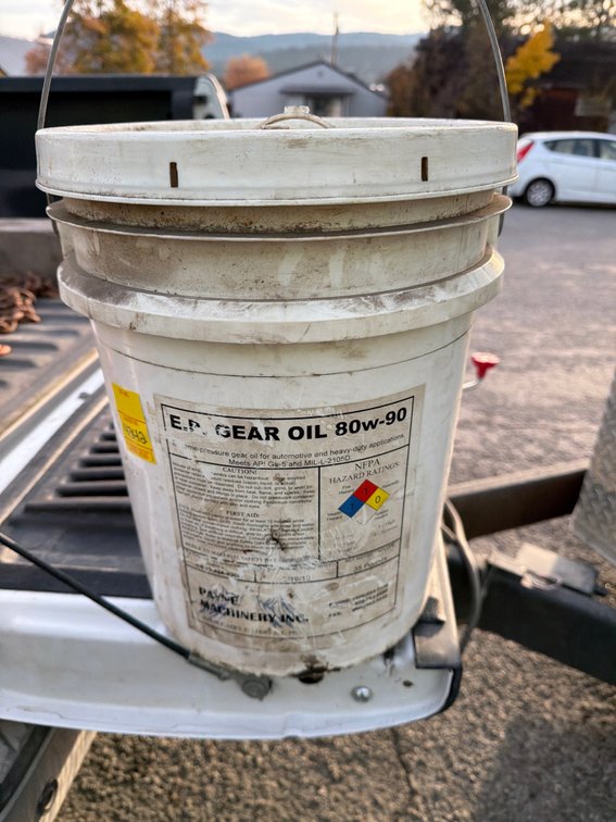 Payne Machinery E.P. Gear Oil 80w-90, 35 lb Pail