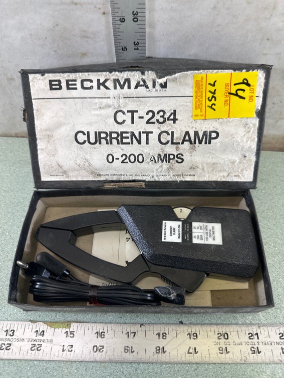 Beckman Model CT-234 Current Clamp