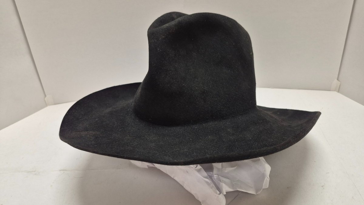 Black Felt Western Hat