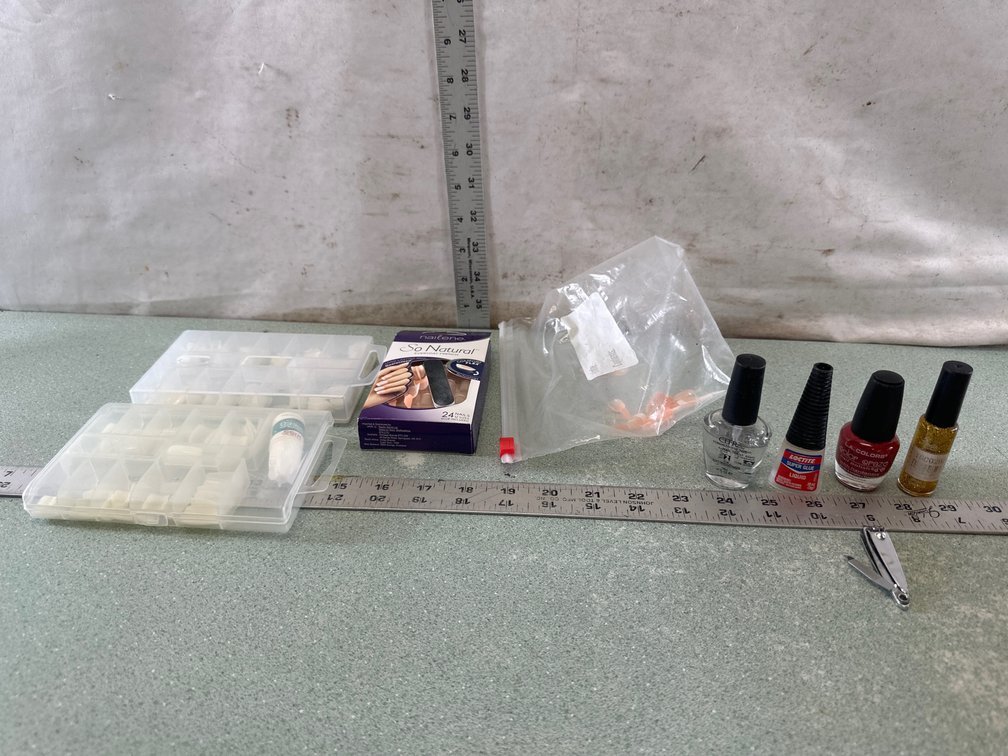Nail Care and Artificial Nail Kit