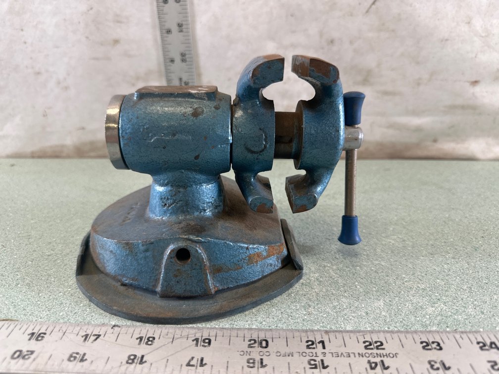 Vacuum-Base Swivel Bench Vise