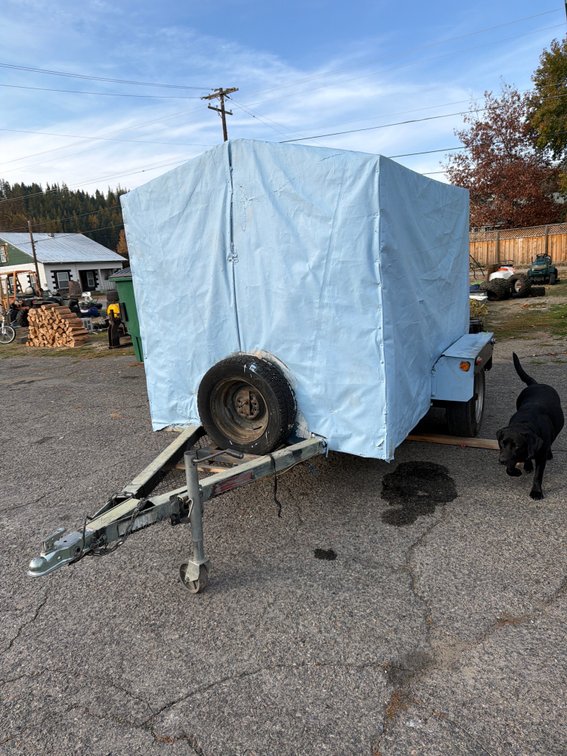 Single-Axle Enclosed Utility Trailer