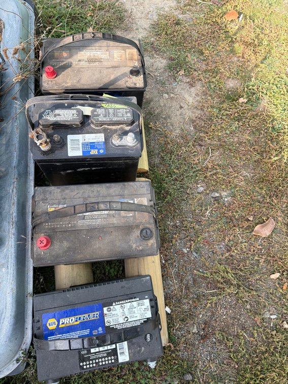 12-Volt Automotive Battery (4)