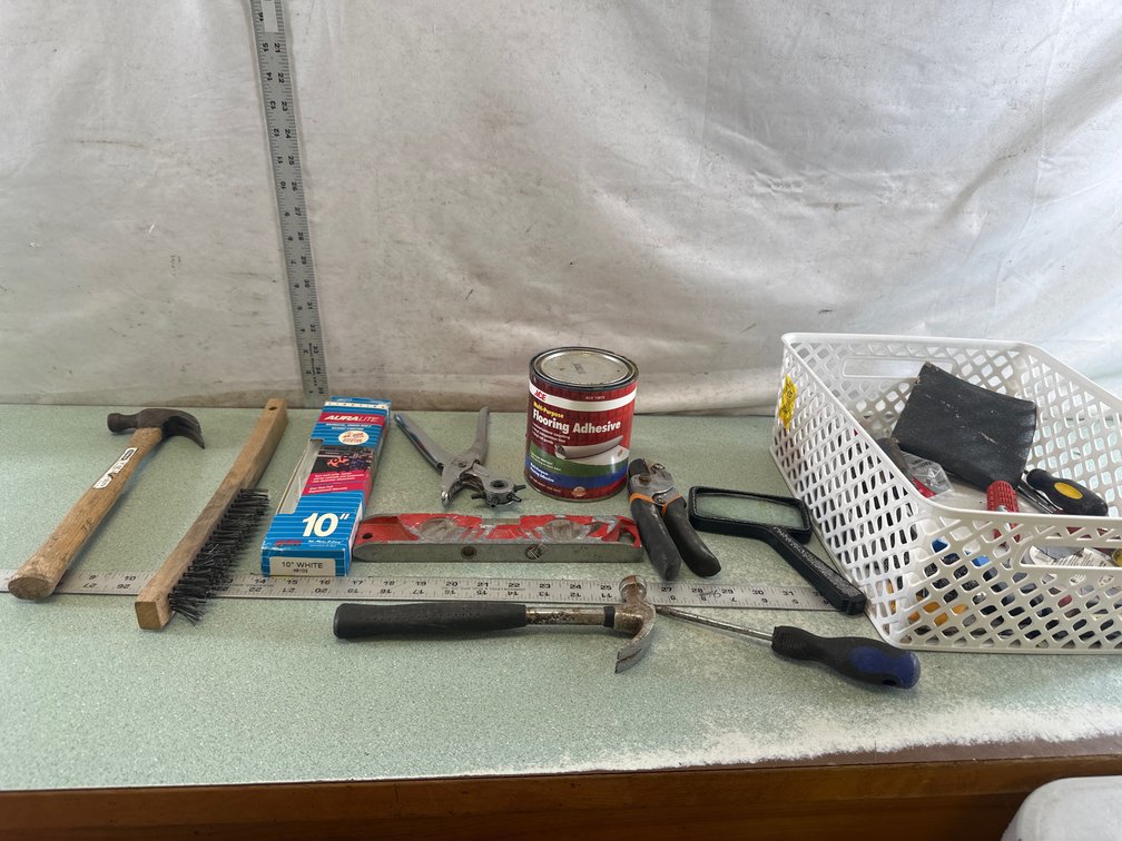 Workshop Hand Tool, Hardware, and Accent Light