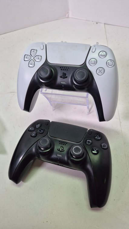 Sony DualSense Wireless Controller Model CFI-ZCT1W