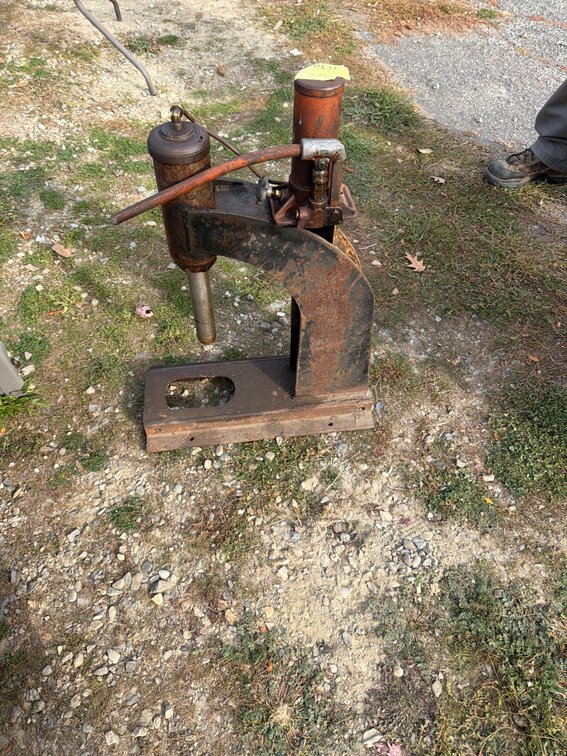 Hydraulic C-Frame Arbor Press