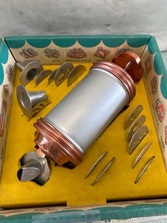 Mirro Aluminum Pastry and Cookie Press