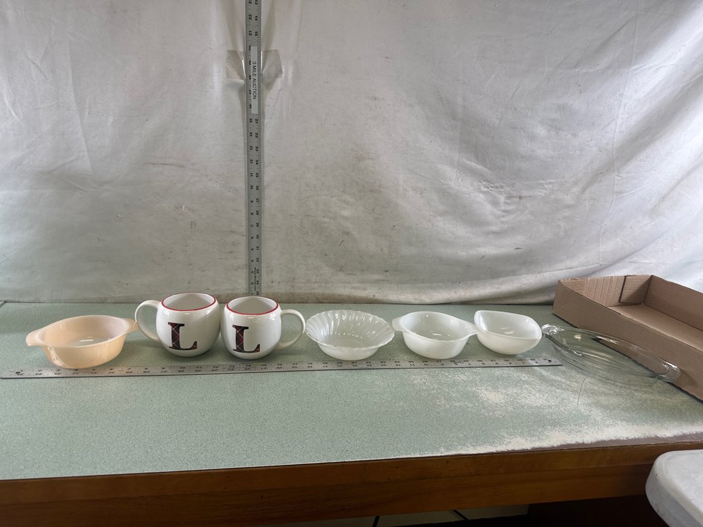 Glass and Ceramic Tableware