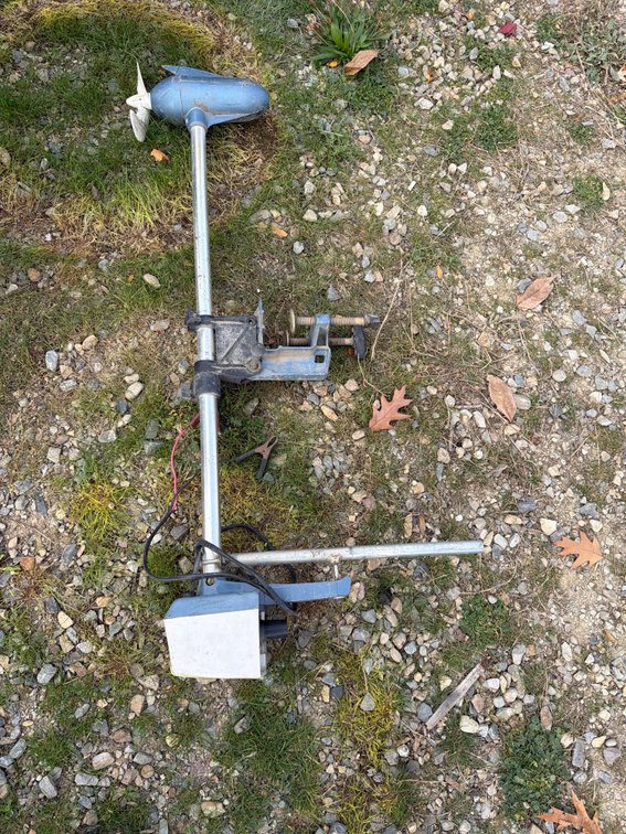 Eska Travel-Troler 12V Electric Trolling Motor Model 1871A