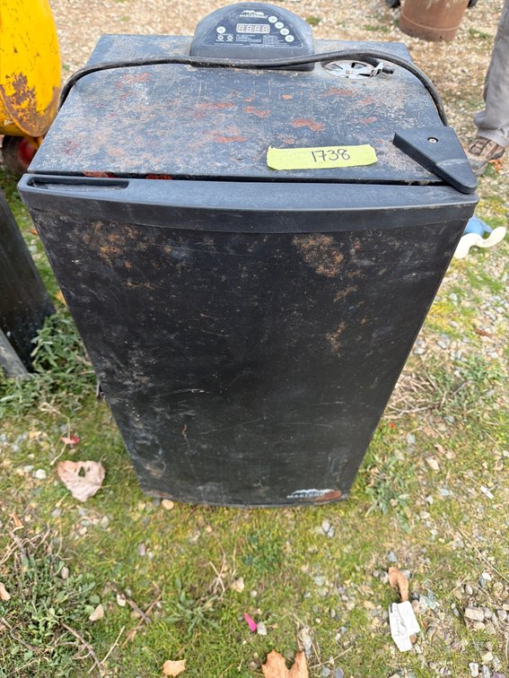 Masterbuilt Vertical Electric Smoker