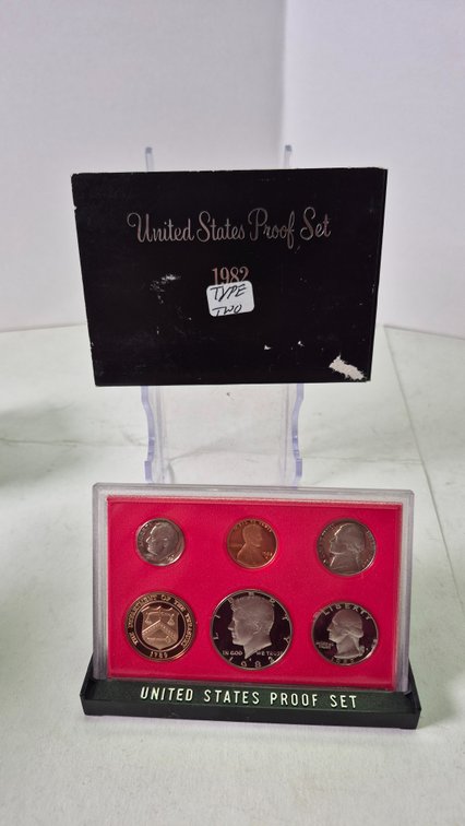 1982 United States Mint Proof Set