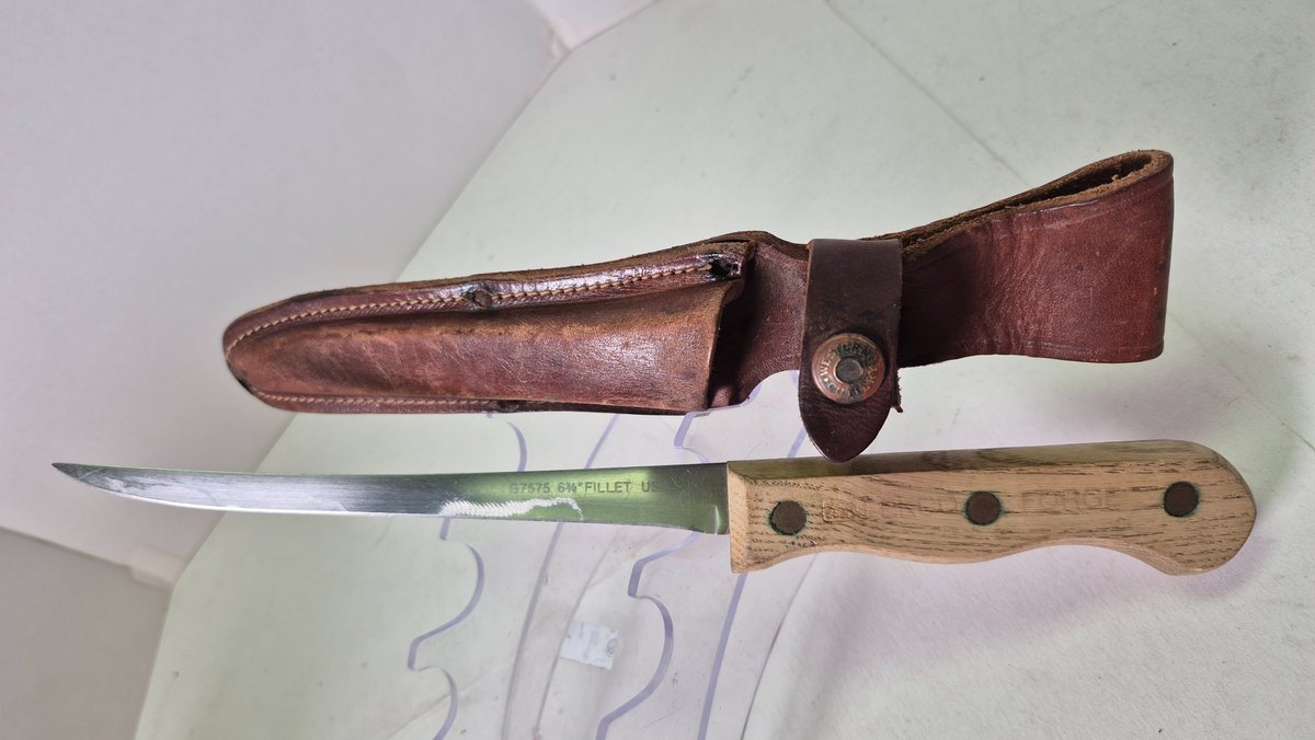 Western Cutlery 6¼" Fillet Knife with Leather Sheath