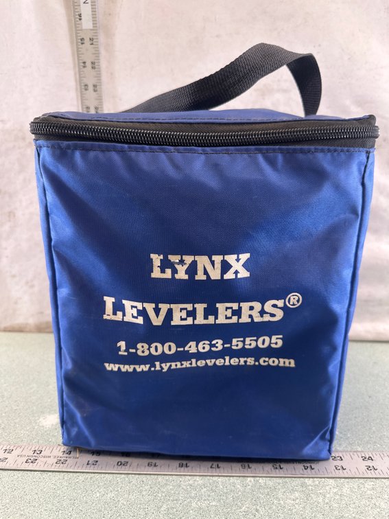 RV Leveling Blocks and Storage Case