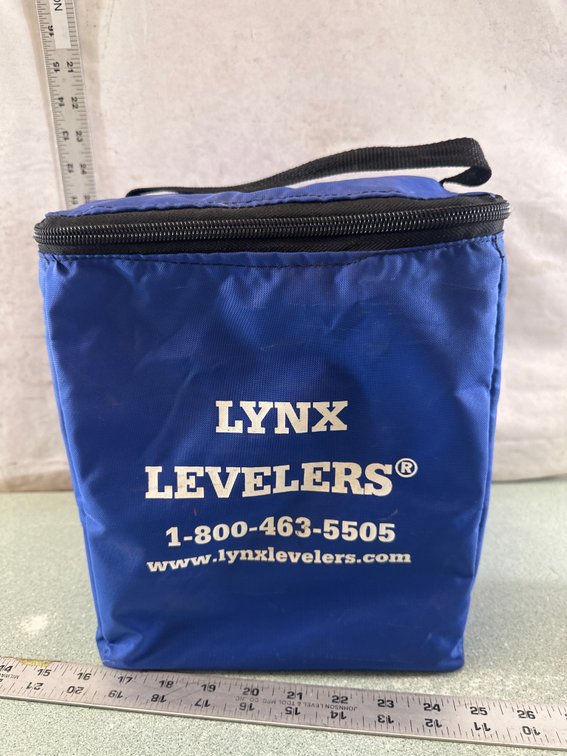 Lynx Levelers Interlocking RV Leveling Blocks