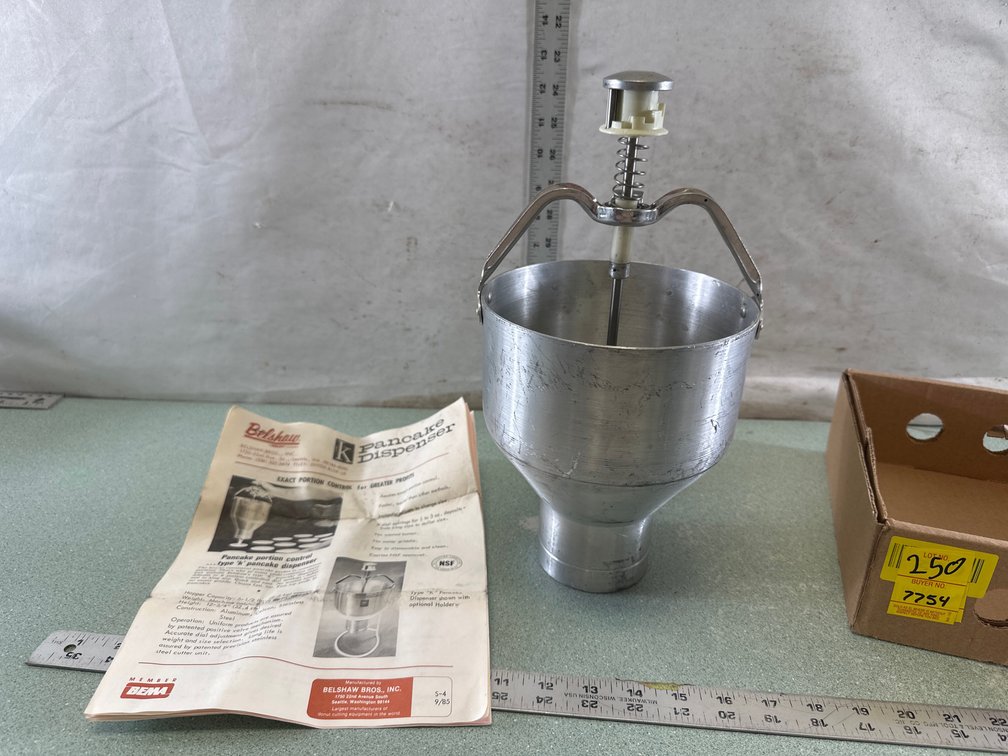 Belshaw Type K Aluminum Pancake Dispenser