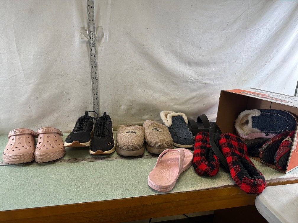 Footwear and Slippers