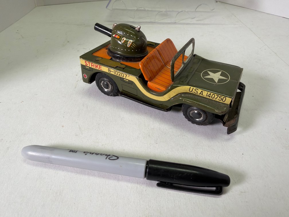 HAJI Tin Litho Military Jeep with Gun Turret