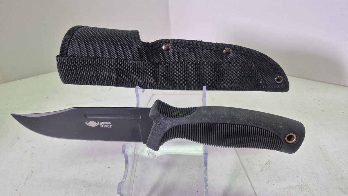 Buffalo River Fixed Blade Knife with Sheath
