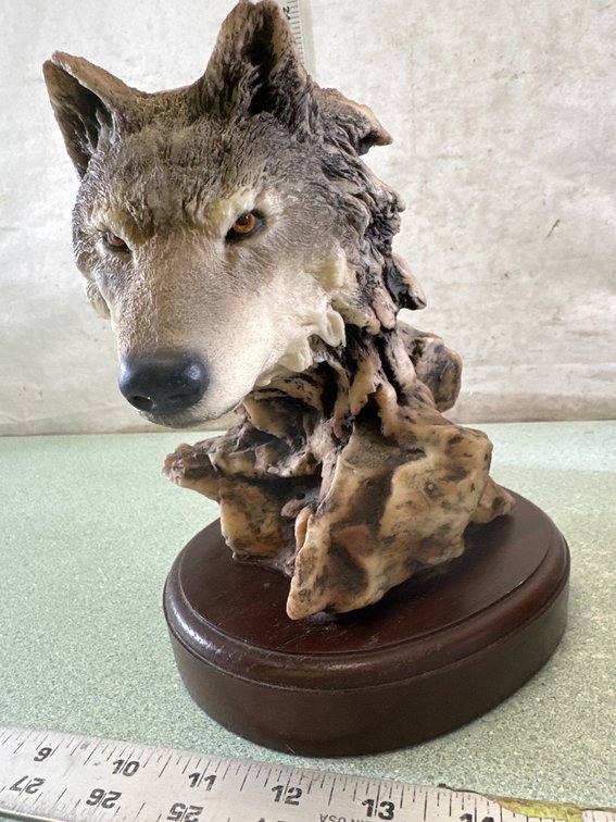 "Focused Prey" Wolf Head Bust Sculpture