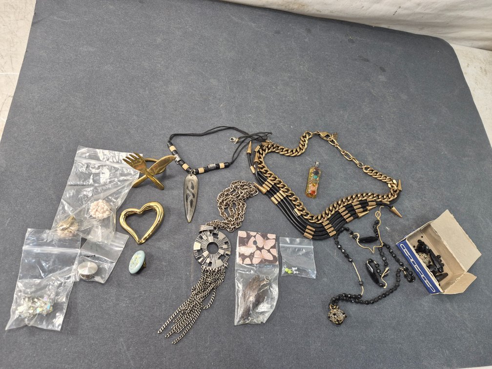 Vintage Costume Jewelry