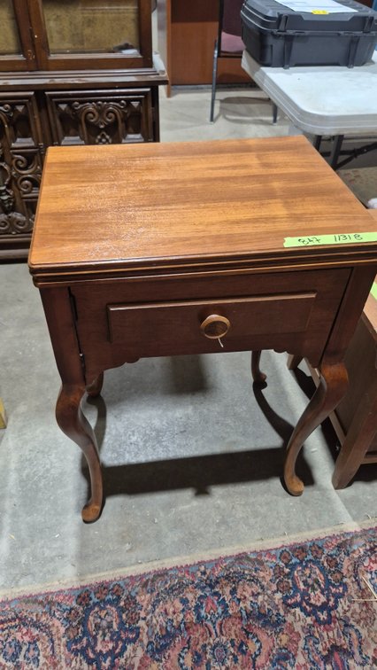 Free-Westinghouse Model ALC Sewing Machine with Cabinet