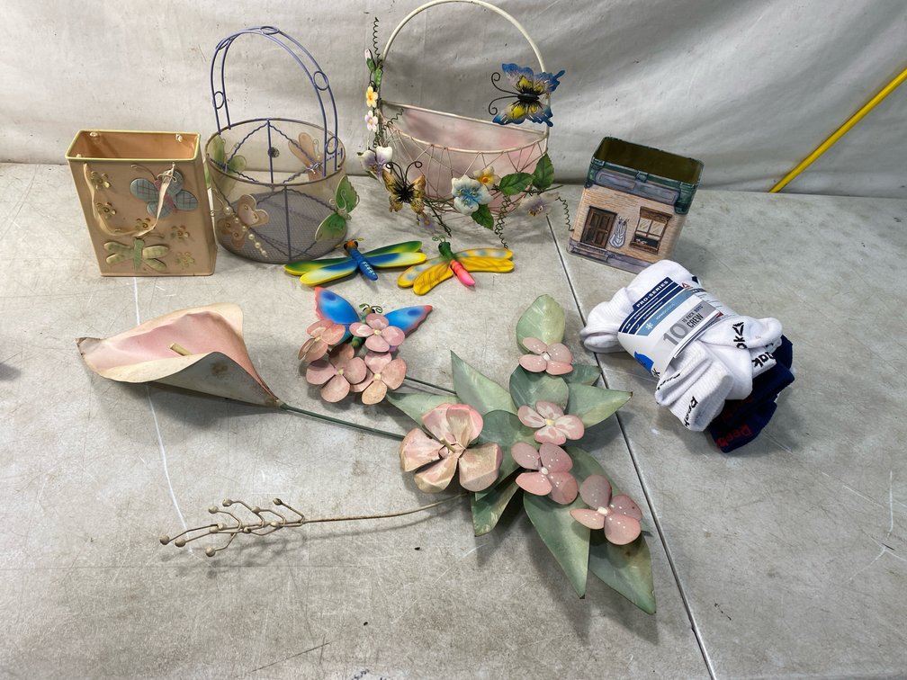 Metal Garden Decor, Wire Basket, Decorative Tin, and Crew Sock Pack