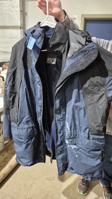 The North Face Waterproof Breathable Jacket Size XL