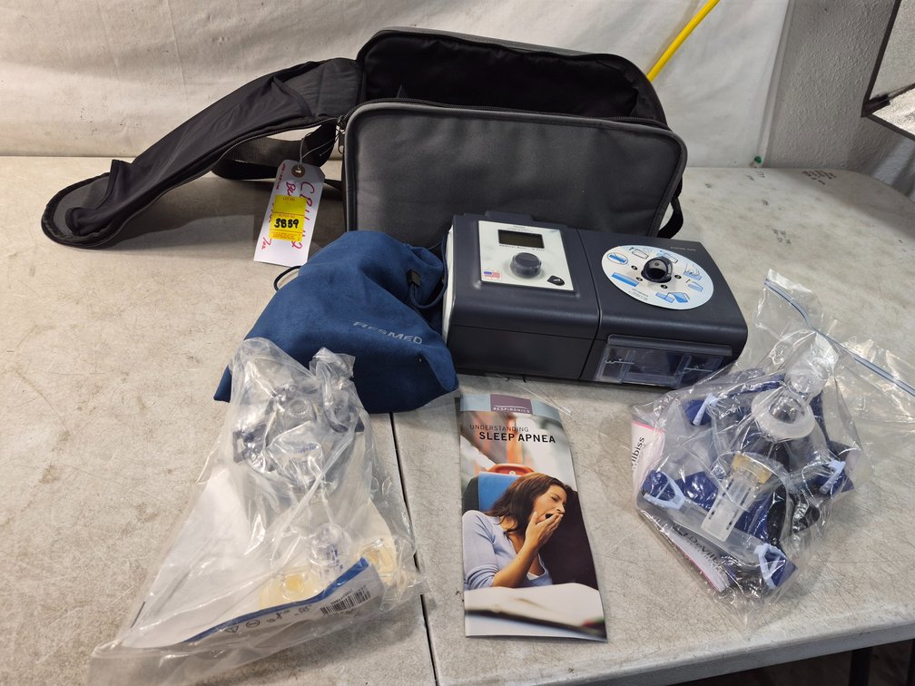 CPAP Machine with Heated Humidifier and Carrying Case