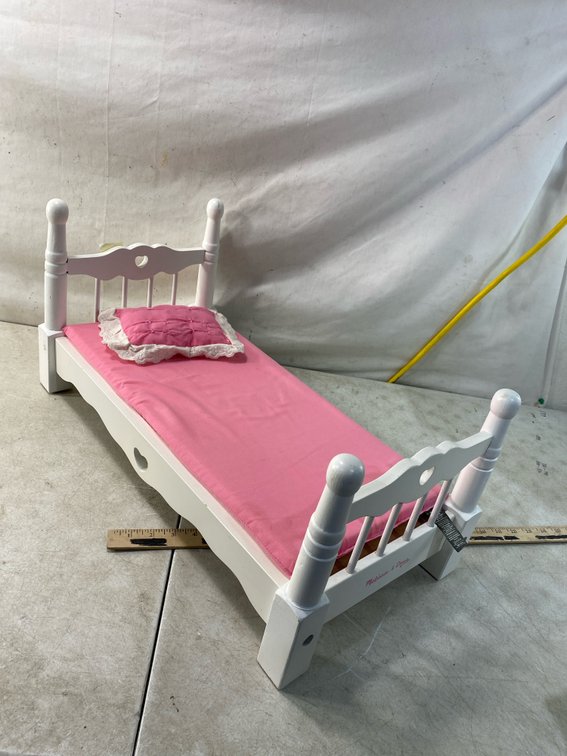 Melissa & Doug White Wooden Doll Bed with Bedding