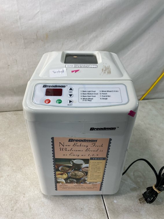 Breadman TR-440 Automatic Bread Maker