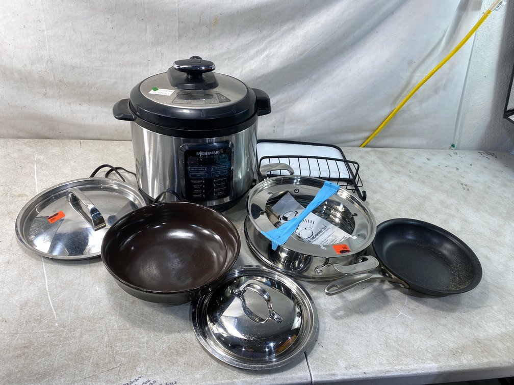 Electric Pressure Cooker and Cookware