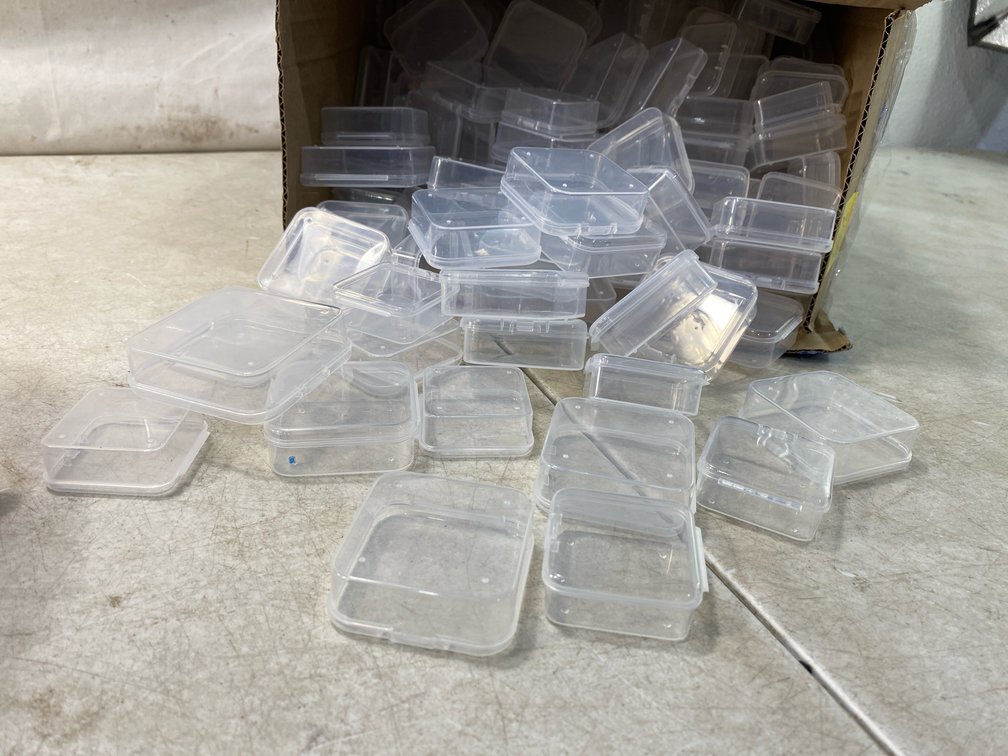 Clear Plastic Storage Containers