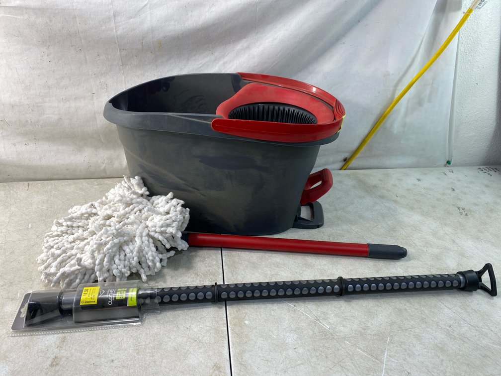 Spin Mop Bucket and Expandable Clothes Bar