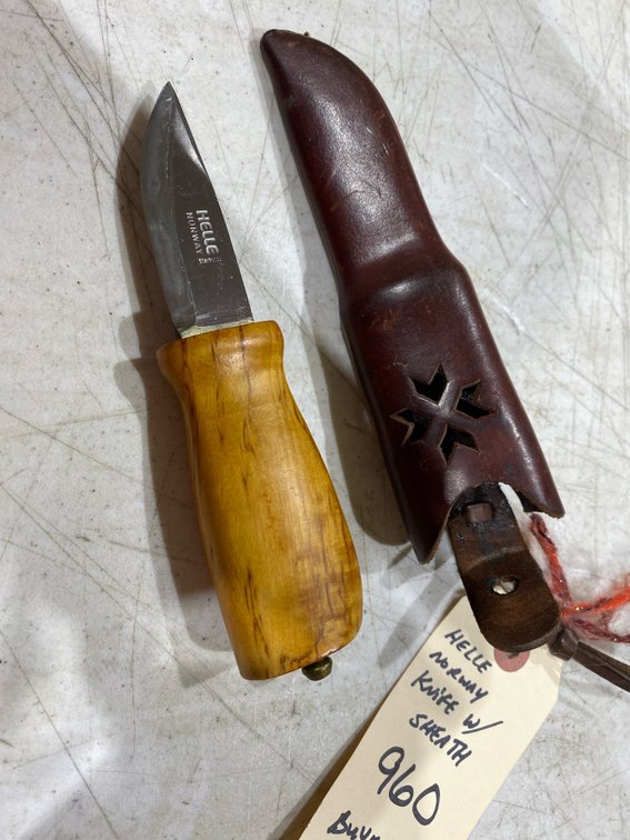 Helle Norway Fixed Blade Knife with Leather Sheath