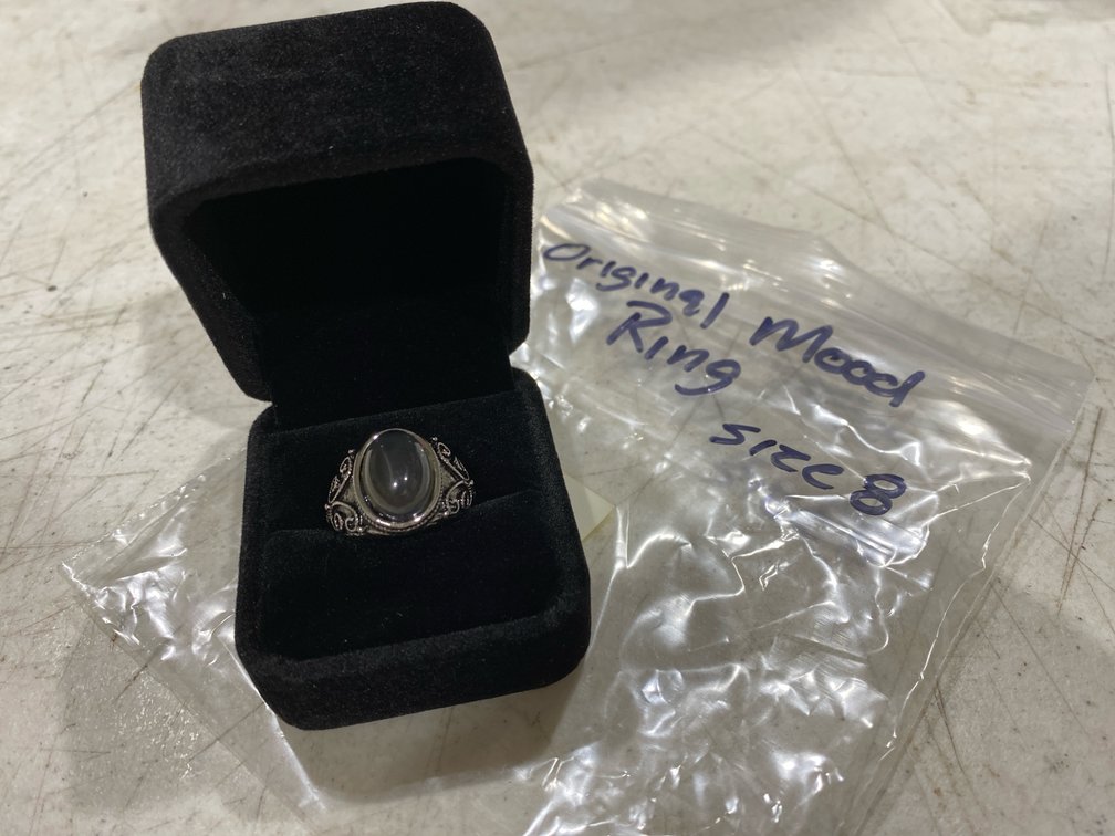 Silver-Tone Filigree Mood Ring