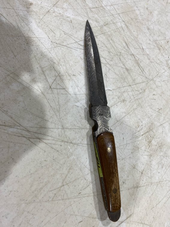 Damascus Steel Fixed Blade Knife