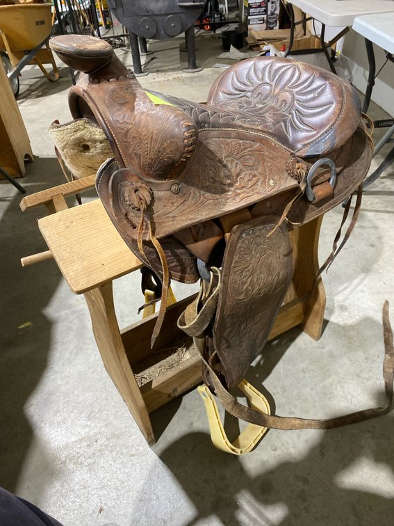 Bonanza Brand Big Horn Tooled Leather Western Saddle