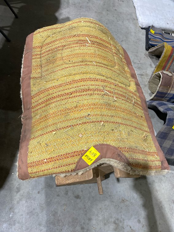 Striped Western Saddle Pad